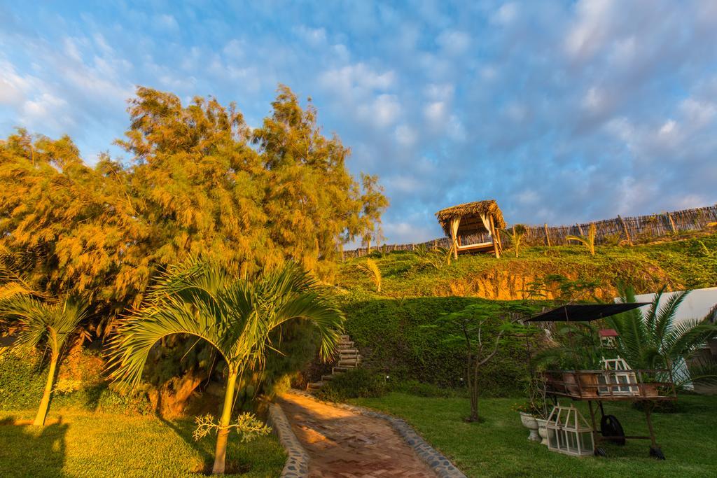 Villas Del Mar Манкора Екстериор снимка